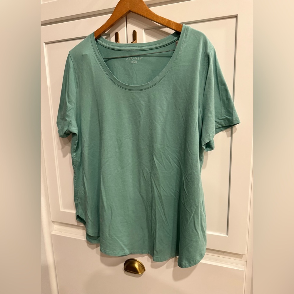Ava & Viv Green Relaxed 1x Short Sleeve T-Shirt (worn once) - Picture 3 of 5